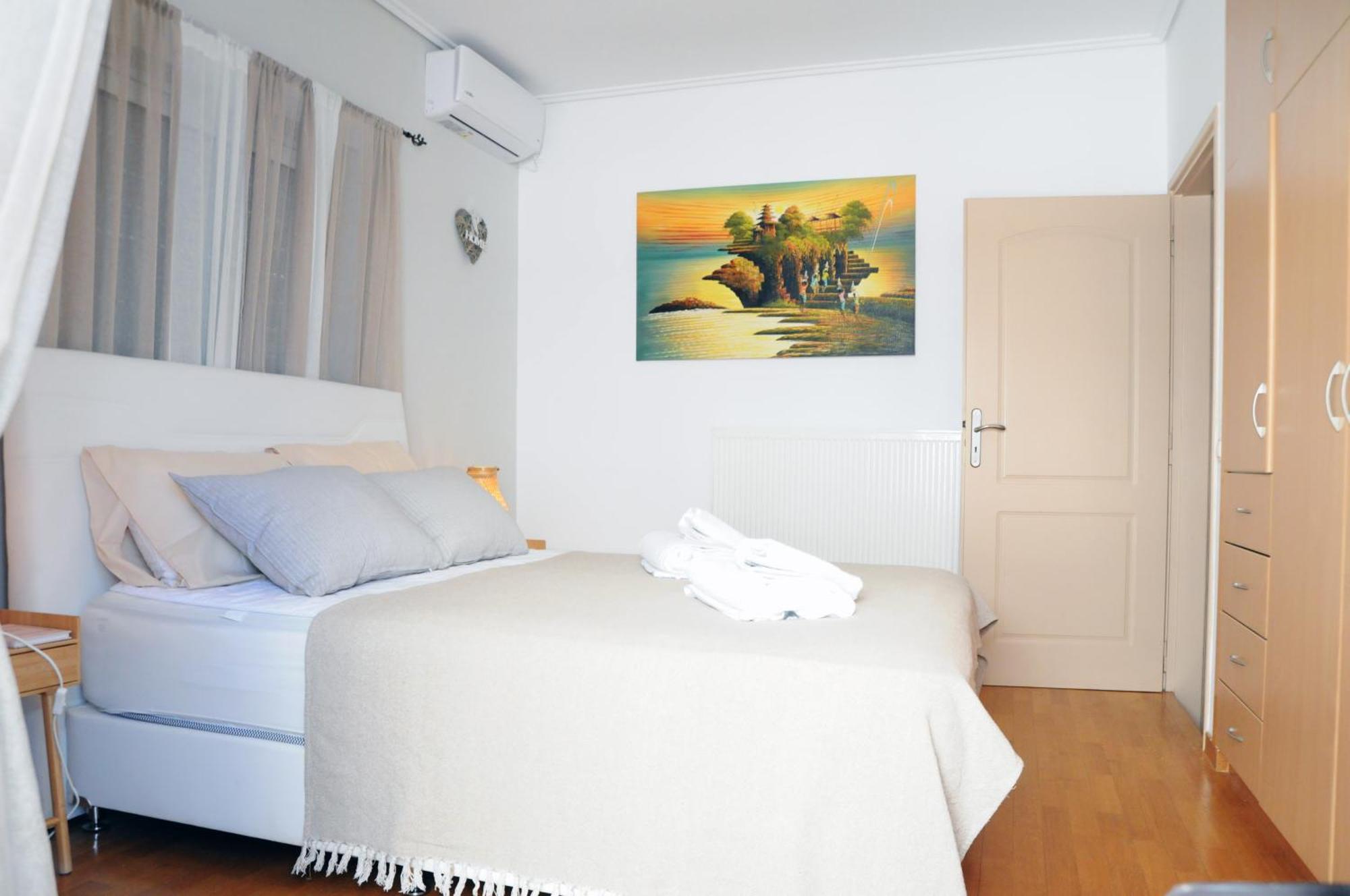 Amazing Condo By The Beach Loutráki Dış mekan fotoğraf