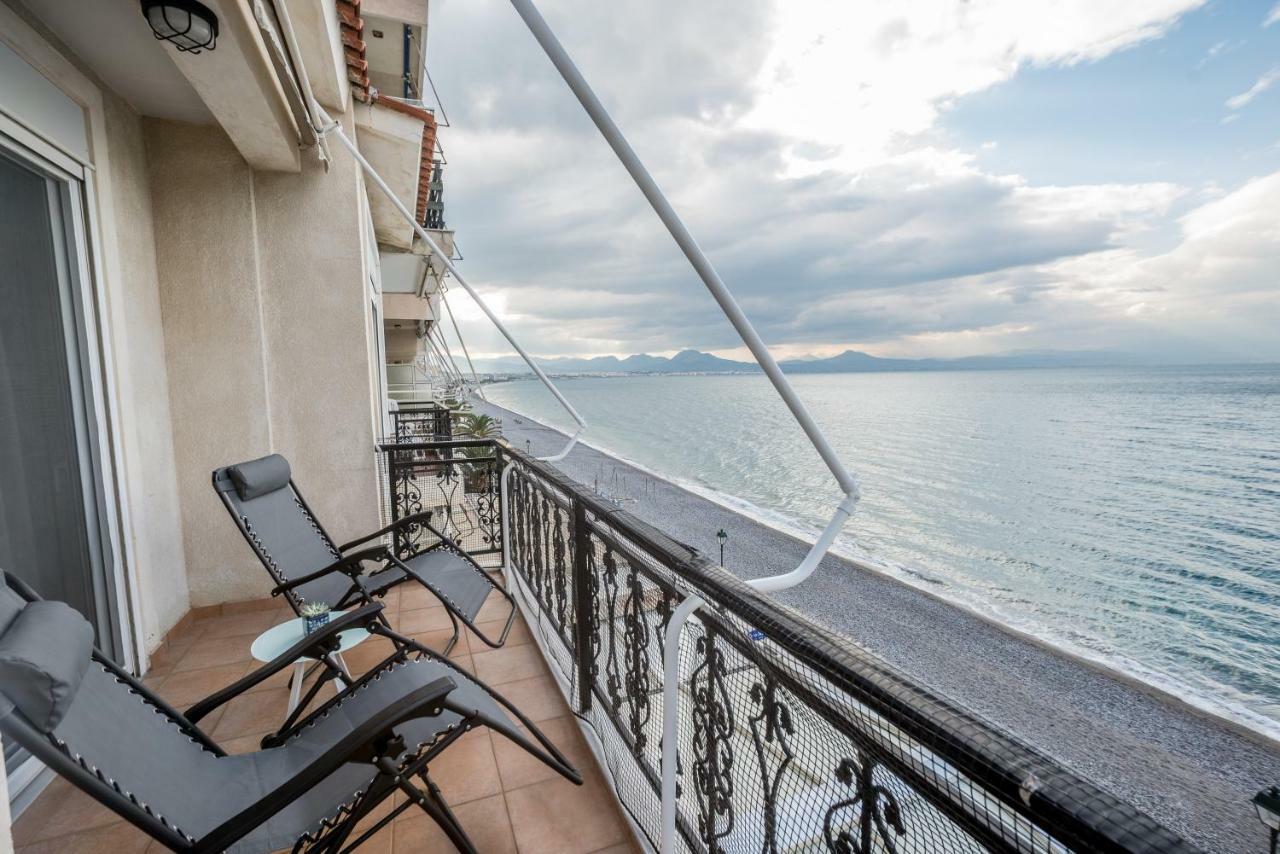 Amazing Condo By The Beach Loutráki Dış mekan fotoğraf